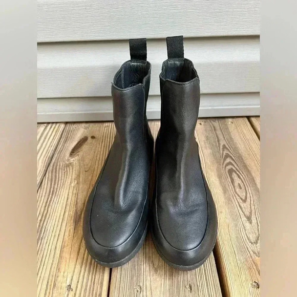 Fitflop Women’s Ankle Leather Chelsea Boots Sz 7 - Picture 1 of 8